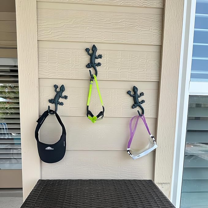 Outdoor Cast Iron Pool Towel Wall Hooks, Lovely Gecko Heavy-Duty Coat Hooks, Fun Lizard Pool Towel Holder for Outdoor and Indoor,Cool Gecko Key Holder and Wall Decor (3 Pcs)
