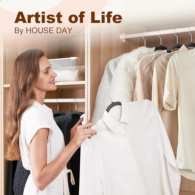 HOUSE DAY Heavy Duty Plastic Hangers 50 Pack, Non Slip Clothes Hangers with Rubber Grip and 360° Hook - Thin Plastic Hanger Space Saving - Coat Hanger Black, Closet Organizer for Shirt, Pants, Suit