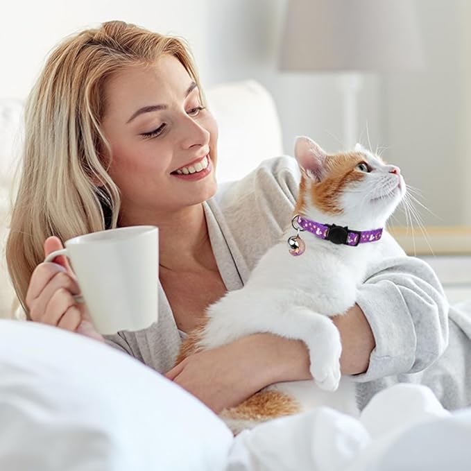 2PCS Breakaway Cat Collars with Bell Cute Kitty Glow in The Dark Adjustable Kitten Collars 7.9-13.0 Inch(Red&Purple)