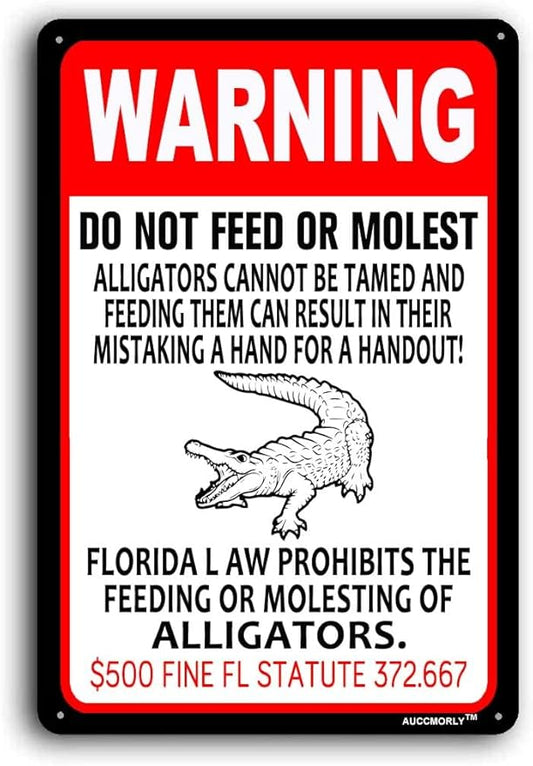 Aluminum Funny Alligator Decor, Warning Beware of Crocodile Sign, Retro Metal Bar Pub Poster, Funny Garage Signs for Men 12"x16"