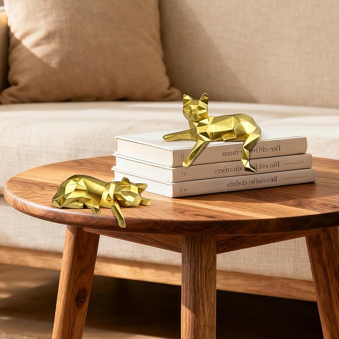 Mrlikale Bookshelf Decor Cat Statue, Modern Geometric Cat Figurines for Living Room Office Shelves Coffee Table Desk Decor – Set of 2 Minimalist Animal Statues (Gold)