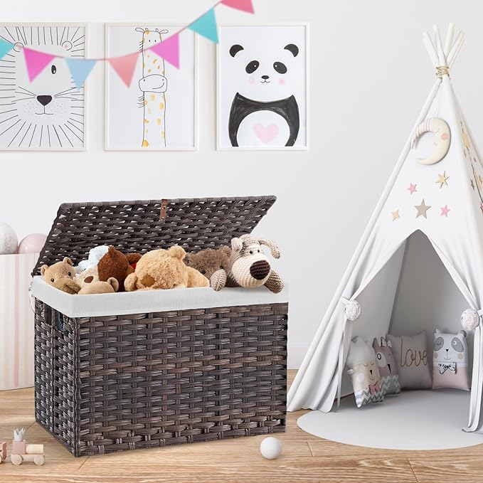 240L Wicker Storage Basket with Lid, Handwoven Rattan Large Shelf Basket with Removable Liner, 63.5 Gallon Wicker Basket for Blanket, Storage Trunk with Handle for Closet, Bedroom, Livingroom, Brown