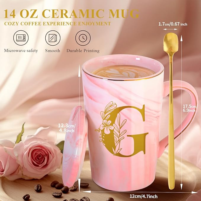 MNZZ Personalized Ceramic Coffee Mug with Lid, 14 oz, Pink, Letter G, Marble Finish, Gold Detailing, Reusable, Dishwasher Safe, Perfect for Hot Drinks, Home, Birthday Gifts