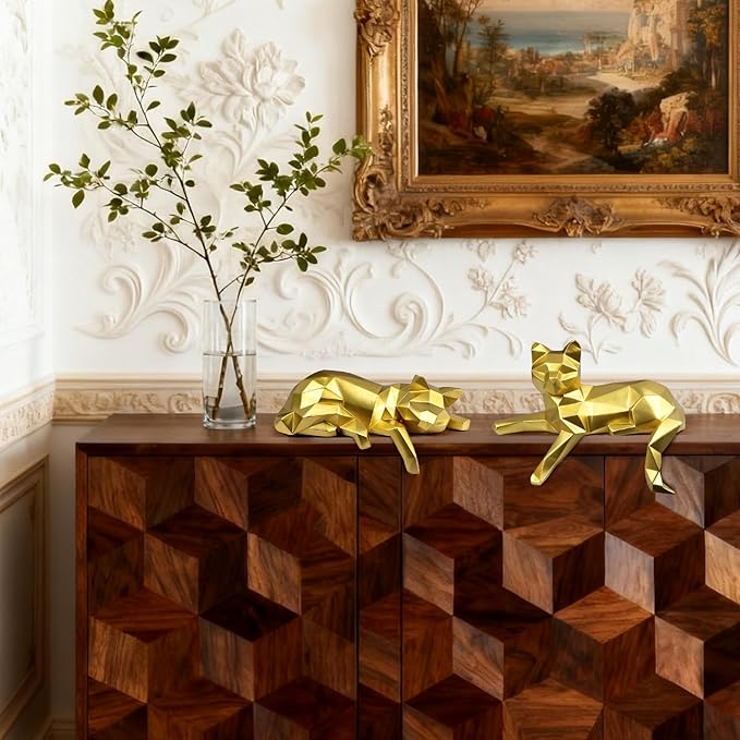 Mrlikale Bookshelf Decor Cat Statue, Modern Geometric Cat Figurines for Living Room Office Shelves Coffee Table Desk Decor – Set of 2 Minimalist Animal Statues (Gold)