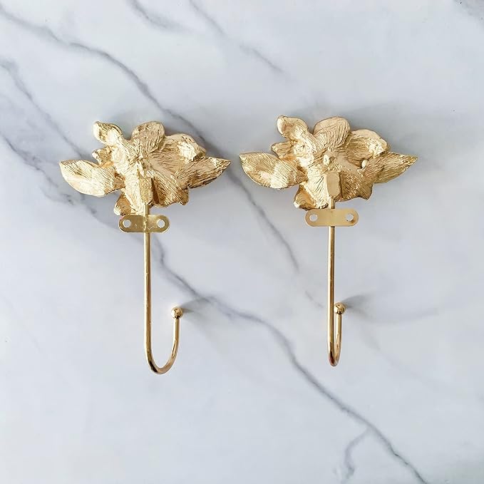 Vintage Flower Shaped Decorative Wall Hooks Rack Hangers for Hanging Clothes Coats Towels Keys Hats, 2 Pack Antique Metal Mounted Wall Hook