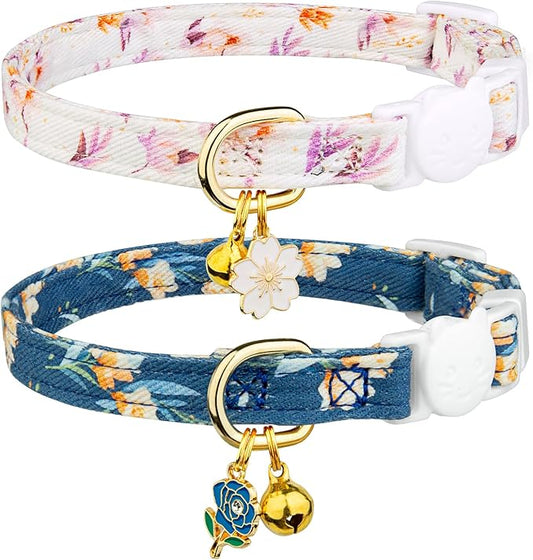2 Pack Cotton Breakaway Cat Collar White and Blue Flowers Pendant Cute Kitten Cat Collar with Bell