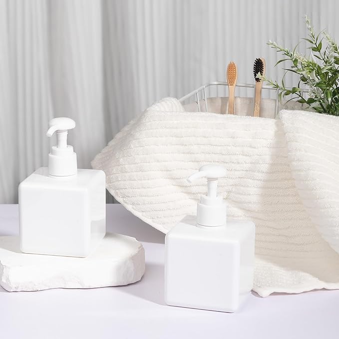 Pump Bottle, Refillable Plastic Empty Lotion Soap Dispenser Liquid Container for Bathroom Shampoo and Body Wash, 8.5oz/250ml White 2 Pack