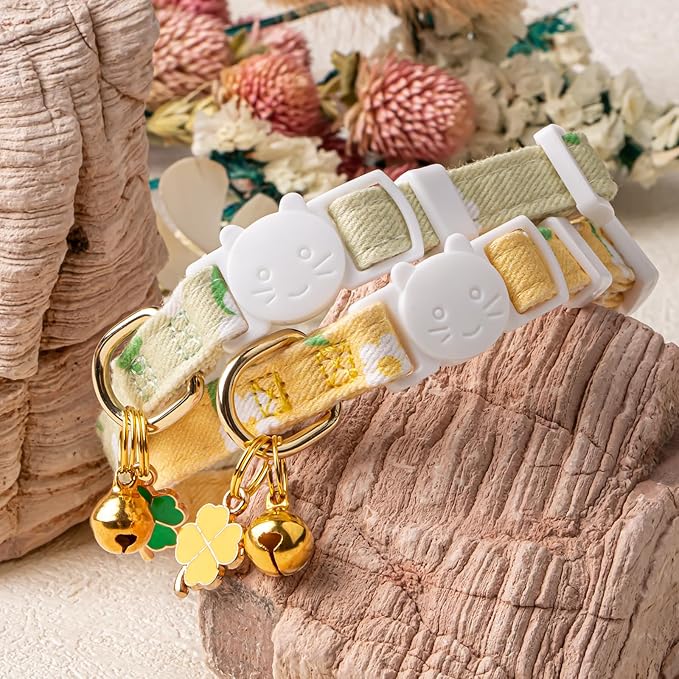 2 Pack Cotton Breakaway Cat Collar Green and Yellow Flowers Pendant Cute Kitten Cat Collar with Bell