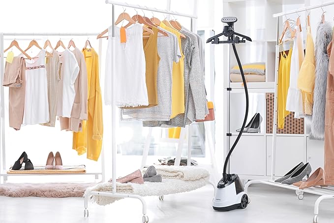 True & Tidy® Pro Commercial Garment Steamer with Extra Large 2.9L (98 oz) water tank, Heavy Duty with 3 Steam Settings, Aluminum Steam Plate, up to 90 mins