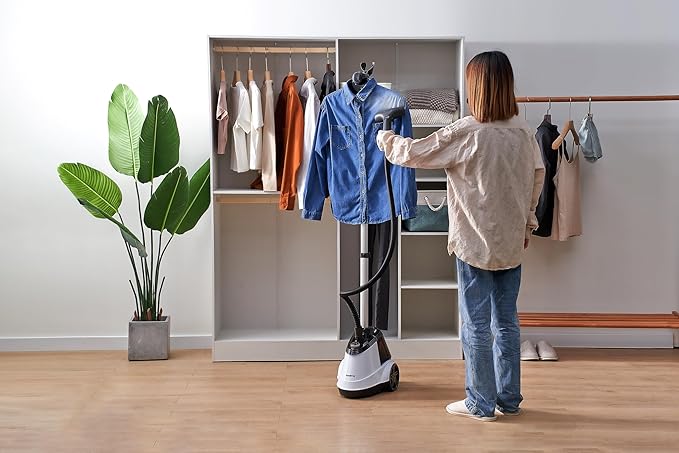 True & Tidy® Pro Commercial Garment Steamer with Extra Large 2.9L (98 oz) water tank, Heavy Duty with 3 Steam Settings, Aluminum Steam Plate, up to 90 mins