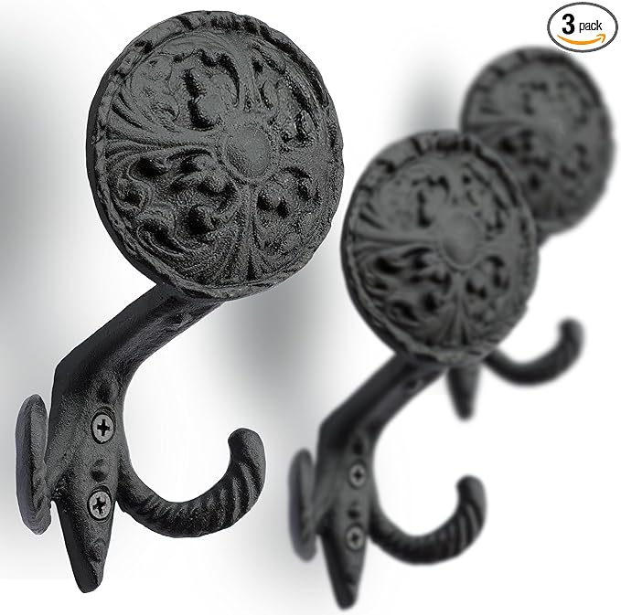 Ambipolar 3-Pack Fleur de lis Plate Style Coat Hooks, Vintage Black Hooks for Coats, Hats, and More, Sturdy Cast Iron Construction, Rustic Farmhouse Theme, Easy Installation Versatile and Durable