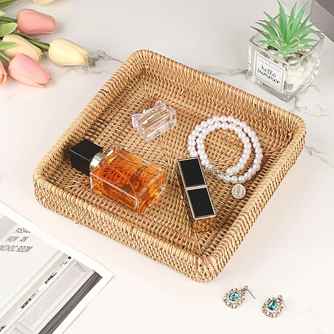 Hipiwe Key Basket Tray for Entryway Table Rattan Serving Tray Handwoven Wicker Baskets Vanity Trays Square Decorative Fruit Trays for Kitchen Counter Bedside Living Room Bathroom, 8.1"