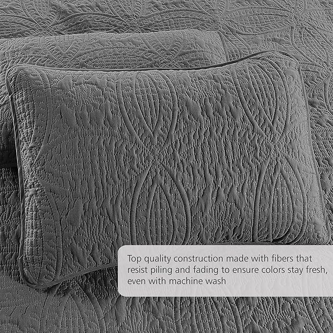 Pure Bedding Quilt Set Full/Queen Size Dark Grey - Oversized Bedspread - Soft Microfiber Lightweight Coverlet for All Season - 3 Piece Includes 1 Quilt and 2 Shams, Geometric Pattern