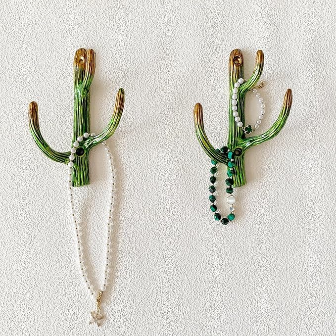 Vintage Cactus-Shaped Decorative Wall Hooks Rack Hangers for Hanging Clothes Coats Towels Keys Hats, 2 Pack Antique Metal Mounted Wall Hook