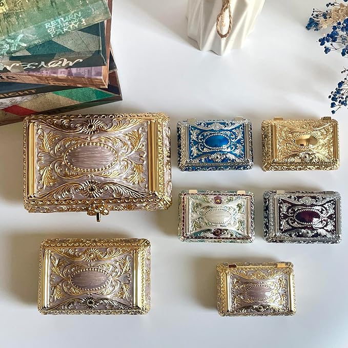 SIWOT Rectangular Classical Patterned Jewelry Box,Metal Retro European Scroll Design Treasure Storage Chest Case for Girls Women (Golden, Large)