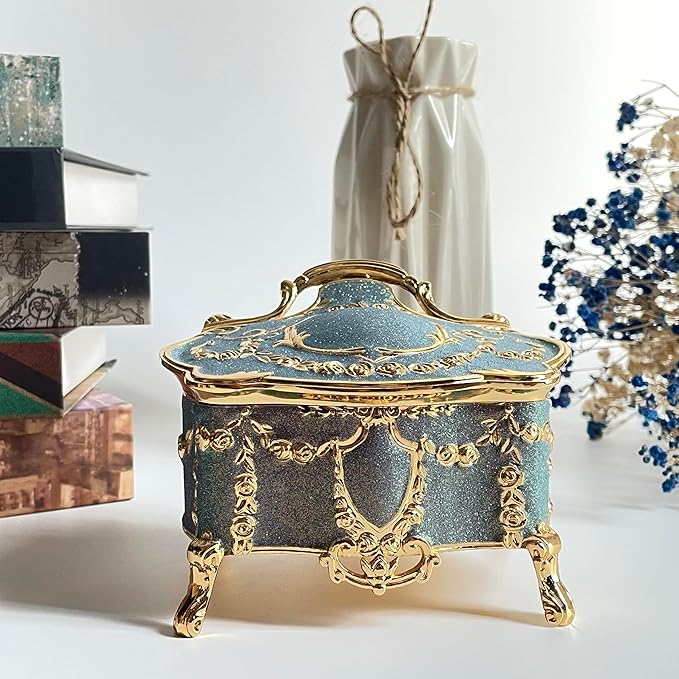 Truewon Princess Jewelry Box, Modern Korean Asian Design Metal Chest Earring Ring Necklaces Storage for Girls (Golden Blue-violet, Medium)