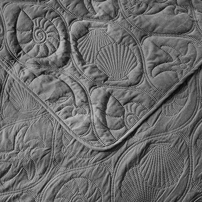 Pure Bedding Quilt Set King/Cal King/California King Size Dark Grey - Oversized Bedspread - Microfiber Coverlet - Includes 1 Quilt and 2 Shams, Ocean Star Pattern